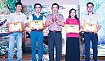 Biểu diễn Chương trình Đờn ca tài tử phục vụ công chúng