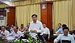 Chung tay chia sẻ khó khăn với người chăn nuôi