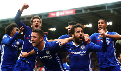 Chelsea chạm tay vào chức vô địch. Ảnh: Bongdaplus