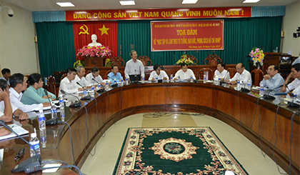 Quang cảnh buổi tọa đàm