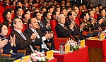 Một tấm gương sống hơn trăm bài diễn văn tuyên truyền