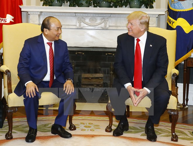 Thủ tướng Nguyễn Xuân Phúc hội đàm với Tổng thống Hợp chúng quốc Hoa Kỳ Donald Trump. Ảnh: Thống Nhất/TTXVN
