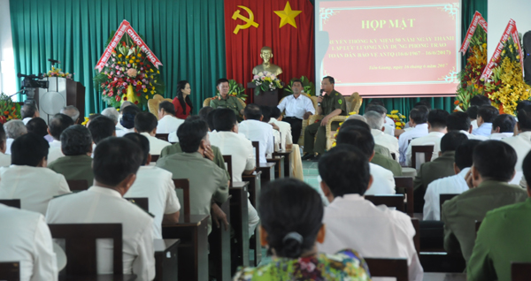 Giao lưu các điển hình tiên tiến