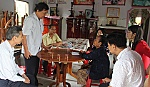 Chủ tịch Ủy ban MTTQ tỉnh Tiền Giang thăm các gia đình chính sách