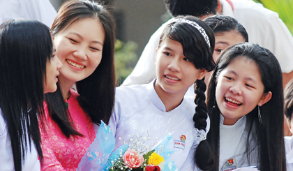 Ngày nay, phụ nữ có nhiều cơ hội học tập. 	Ảnh: MINH NHỰT