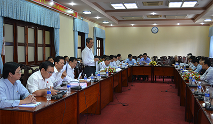 Quang cảnh buổi thảo luận của Tổ đại biểu số 2 
