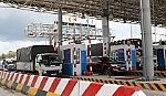 Trạm thu phí: Nhiều vấn đề phát sinh sau một tuần hoạt động