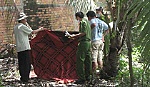 Phát hiện 1 thi thể dưới ao