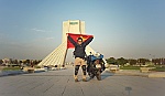 Chàng trai xứ Gò và hành trình vòng quanh thế giới