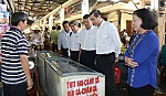 Chủ tịch UBND tỉnh kiểm tra an toàn thực phẩm tại các chợ