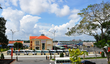 Bến tàu Du lịch Mỹ Tho là điểm khởi hành các tuyến du lịch vùng sông nước. 