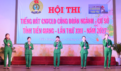 Tốp ca của đơn vị công đoàn ngành Sở Lao động Thương và Xã hội