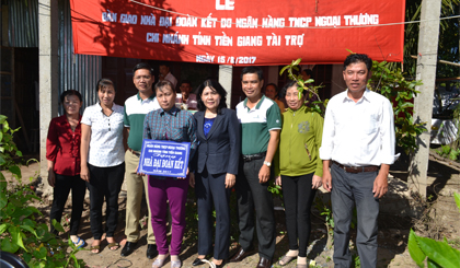Lễ trao nhà tình thương cho gia đình anh Phạm Văn Cường