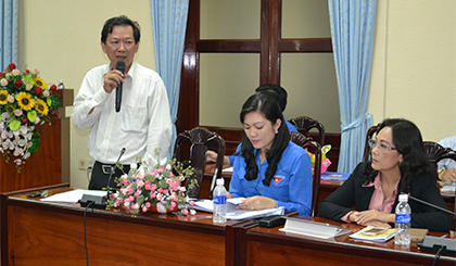 Ông Nguyễn Văn Hùng, Bí thư Chi bộ Văn phòng HĐND tỉnh, Trưởng Ban pháp chế - HĐND tỉnh 