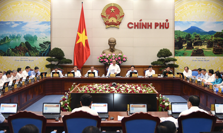 Quang cảnh phiên họp Chính phủ thường kỳ tháng 8/2017. Ảnh: VGP/Quang Hiếu