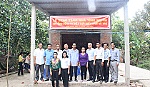 Tổng Công ty Điện lực miền Nam trao tặng 10 nhà tình nghĩa