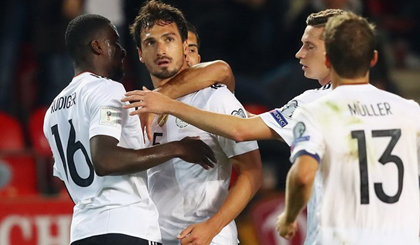 Hummels mang chiến thắng về cho Đức ở những phút cuối. (Nguồn: ESPN)