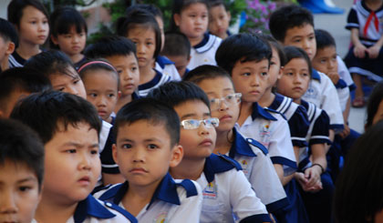Môi trường học đường rất dễ bùng phát dịch bệnh truyền nhiễm nếu không được kiểm soát tốt.