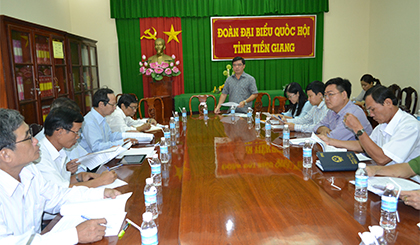 Quang cảnh buổi họp đóng góp ý kiến dự thảo luật