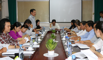 Đoàn giám sát của Ban Văn hóa - Xã hội HĐND tỉnh làm việc với UBND TP. Mỹ Tho về công tác quản lý Nhà nước về ATTP đối với cơ sở KDDVĂU và TĂĐP