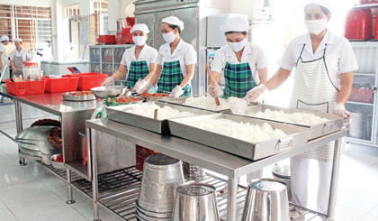 Công tác đảm bảo ATVSTP được các trường trên địa bàn TP. Mỹ Tho nghiêm chỉnh chấp hành.
