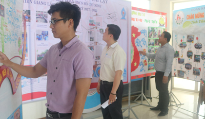 Các sản phẩm sáng tạo, báo ảnh, báo tường đã được các đơn vị chuẩn bị để trưng bày vào ngày khai mạc Đại hội.