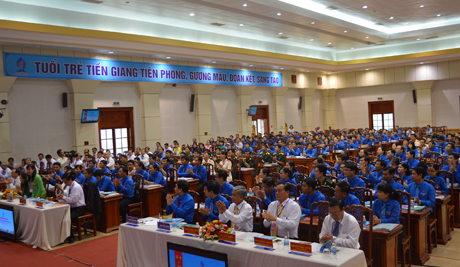 Đại biểu về tham dự Đại hội.