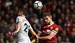 Hàng công kém hiệu quả, Liverpool chia điểm M.U
