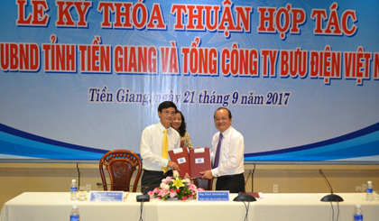 Lễ ký thỏa thuận hợp tác giữa UBND tỉnh với Tổng Công ty BĐVN. 