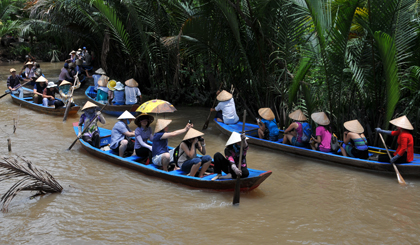 Tính đến nay, có 1,5 triệu lượt khách đến tỉnh tham quan và du lịch, tăng 9,34% so với cùng kỳ năm trước. 	Ảnh: CAO LẬP ĐỨC