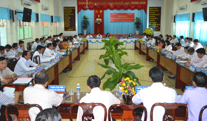 Quang cảnh Hội thảo Giám sát việc giải quyết ý kiến, kiến nghị của cử tri. 