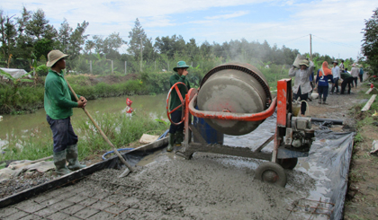 Xã Long Tiên nỗ lực hoàn thành các công trình xây dựng cơ bản.