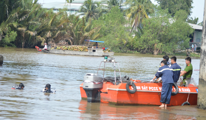 ca pcc tiến hành vướt xác nạn nhân.