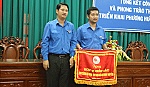 Đoàn Công ty TNHH MTV XSKT Tiền Giang nhận Cờ thi đua xuất sắc
