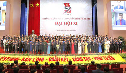 Ban Chấp hành Trung ương Đoàn Thanh niên Cộng sản Hồ Chí Minh Khóa XI, nhiệm kỳ 2017-2022 ra mắt Đại hội. Nguồn: TTXVN