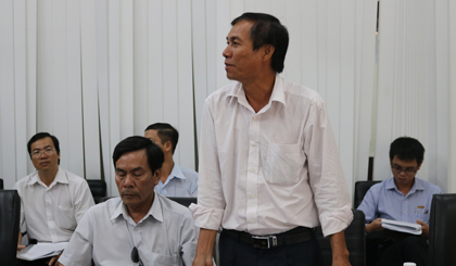 Một trong những nhà thầu có công trình thi công chậm trên địa bàn TP. Mỹ Tho giải trình những khó khăn tại cuộc họp và cam kết về thời gian thực hiện hoàn thành công trình đang bị chậm tiến độ