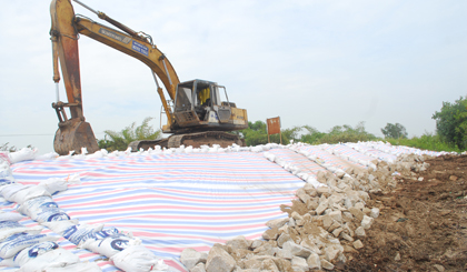 Máy Kober cũng được điều đến ở những nơi xung yếu.