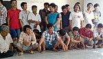 Tạm giữ 30 đối tượng đá gà ăn thua bằng tiền