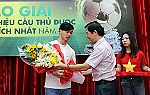Nguyễn Công Phượng nhận giải 