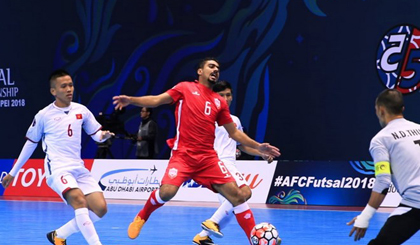 Tuyển Futsal (áo trắng) giành chiến thắng đầu tay. (Nguồn: AFC)