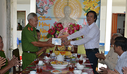 đồng chí Nguyễn Văn Danh, Ủy viên Ban chấp hành Trung ương Đảng, Bí thư Tỉnh ủy, Chủ tịch HĐND tỉnh