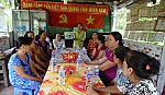 Phụ nữ với phong trào gia đình 