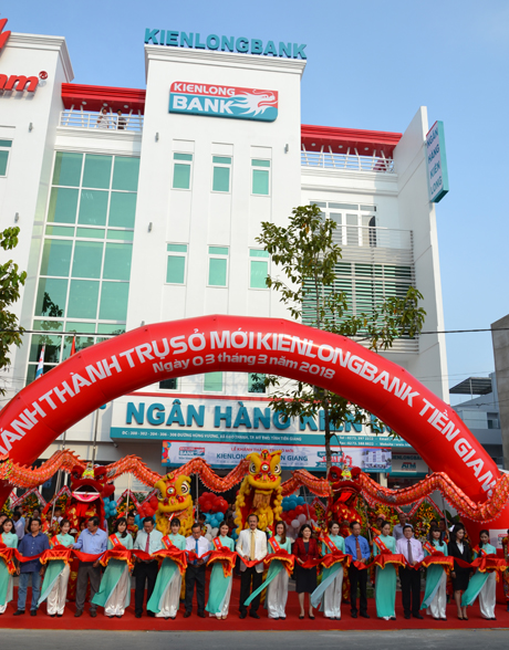 Trụ sở mới của KienLongBank Tiền Giang.