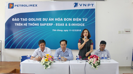 Triển khai hóa đơn điện tử tại Petrolimex Tiền Giang.