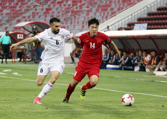 Xuân Trường nhiều lần khiến Jordan gặp khó khăn.