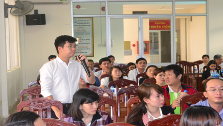 Đại diện doanh nghiệp trình bày những vướng mắc về các thủ tục hành chính thuế
