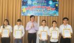 Trao 10 suất học bổng 