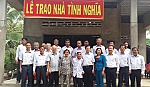 Tặng nhà tình nghĩa cho gia đình chính sách