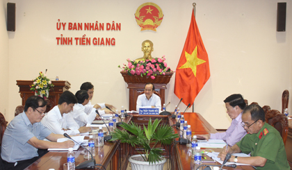 Quang cảnh tại điểm cầu Tiền Giang.