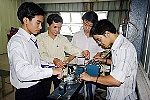 Tuyển sinh đại học năm 2018: Bỏ điểm sàn, có buông chất lượng?